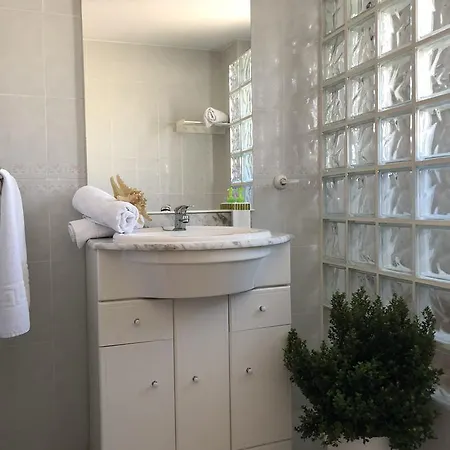 Niza 6/10 Apartment *